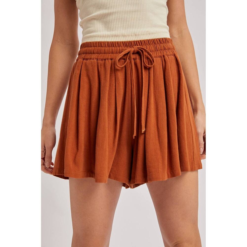 Casual & Cute Shorts Rust Colored Shorts NWT